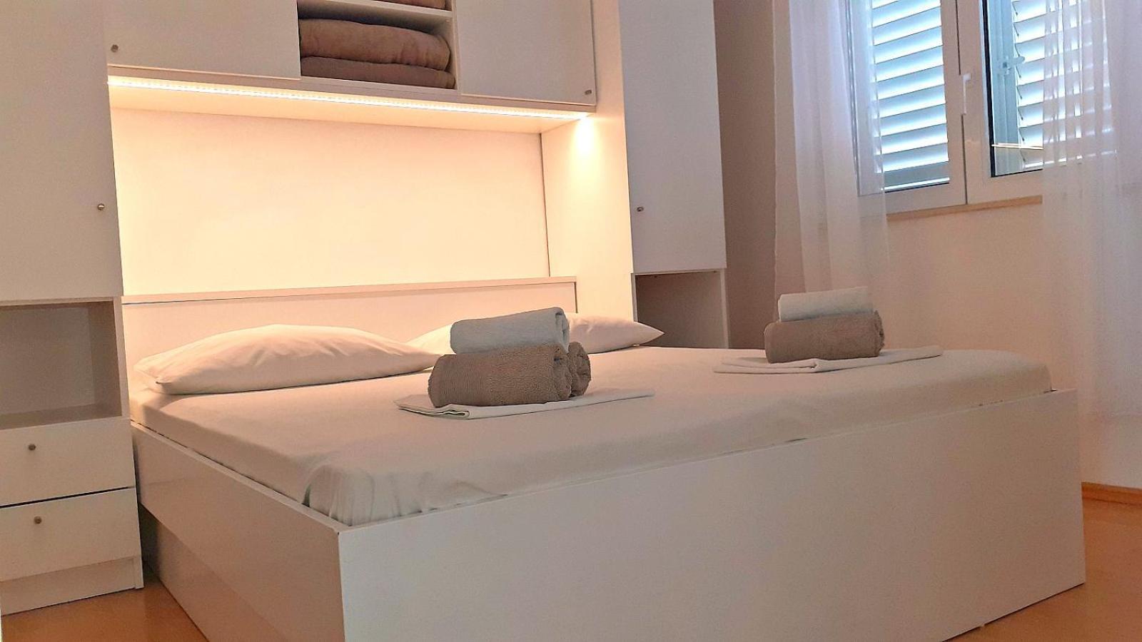 Apartments Villa Bonaca Baška Voda Esterno foto
